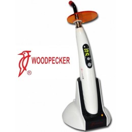 Woodpecker UDS-M – портативный скалер с лампой LED B